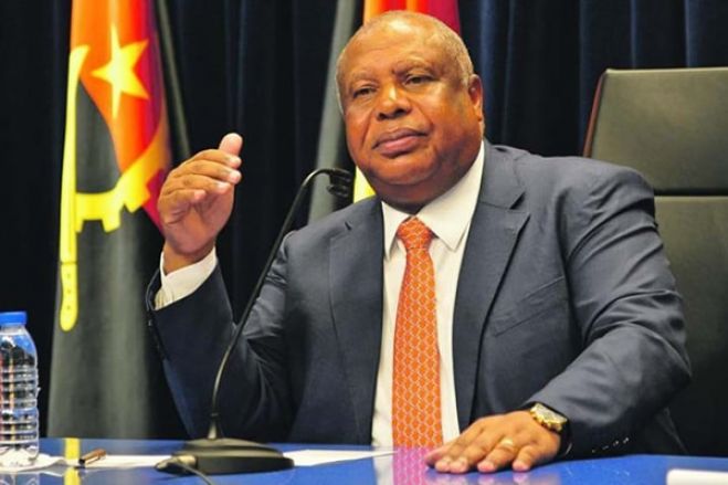 Higino Carneiro é acusado de causar prejuízo em mais de 100 milhões de dólares aos cofres públicos