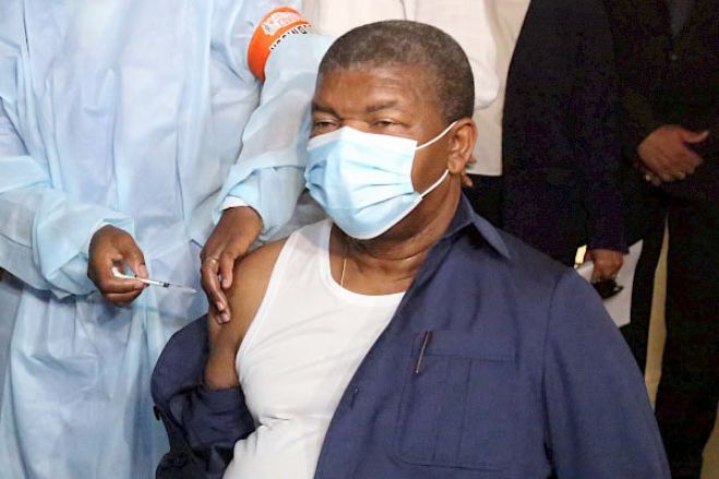 Decreto Presidencial: Governo passa a exigir comprovante de vacinação da covid-19 para entrar no Pais