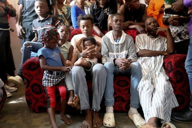 Mãe morta a tiro nos tumultos em Luanda deixa seis órfãos e um bairro em luto