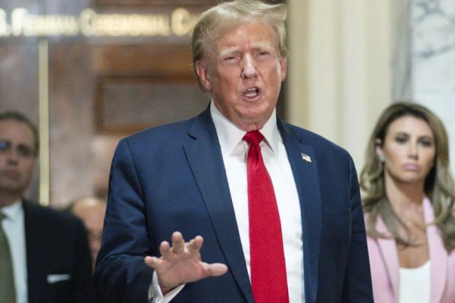 Trump acusa vice de Harris de ser "perigoso radical de esquerda"