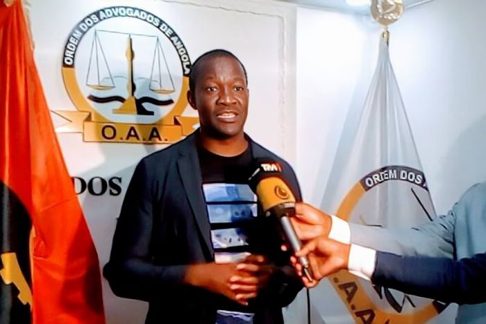 Bastonário pede combate enérgico a advogados com “práticas ilícitas” em Angola
