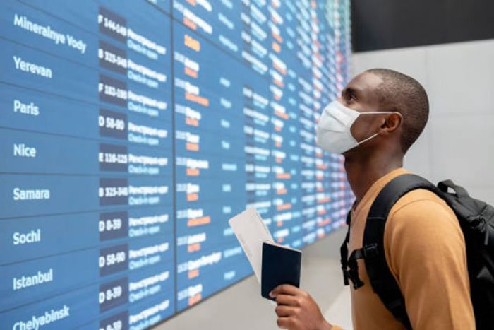 Reino Unido proíbe viagens de países africanos incluindo Angola e Moçambique