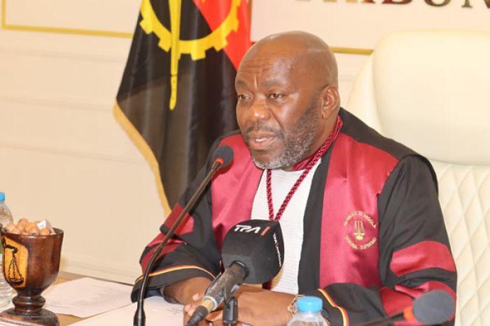 Advogados angolanos pedem suspensão e processo disciplinar contra presidente do Supremo