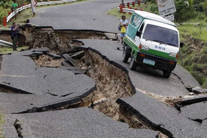 Terra volta a tremer na Huíla e faz 21 desmaios no Colégio 22 de Novembro