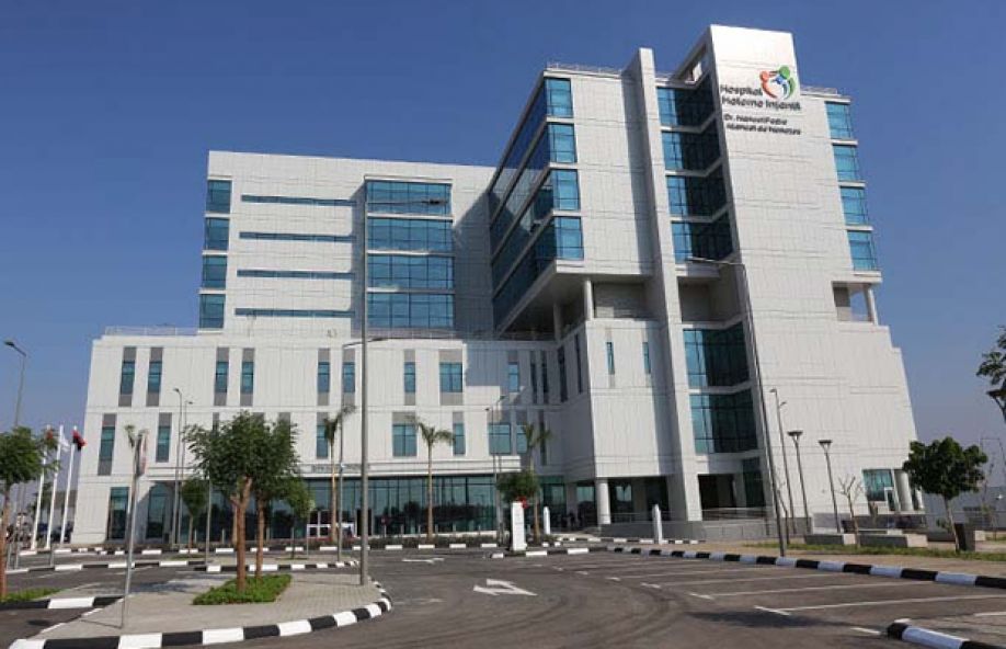 João Lourenço inaugura hospital materno-infantil em Luanda