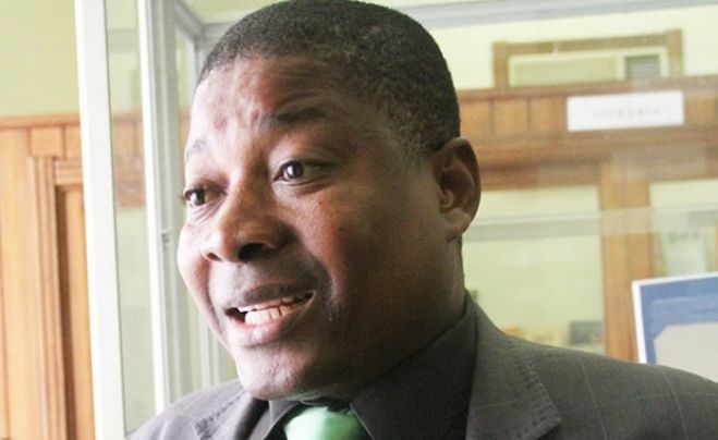 Jonh Bella: o pensador desastrado e disfuncional sociólogo do MPLA/JES