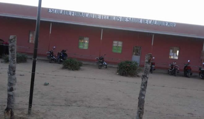 Estado/MPLA Expulsa Estudantes Pobres e Grávidas em Caluquembe