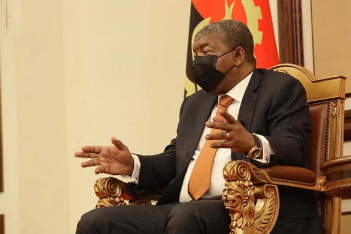 João Lourenço recusa recuo na abertura democrática ou combate à corrupção