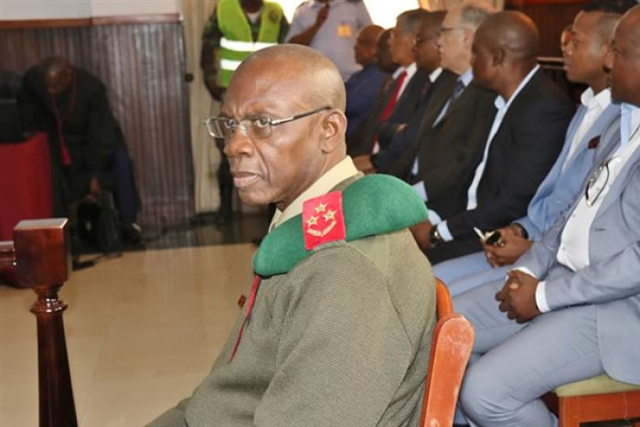 "Documentos pertencem ao camarada JES, não ao Estado", responde general "Zé Maria" ao juiz