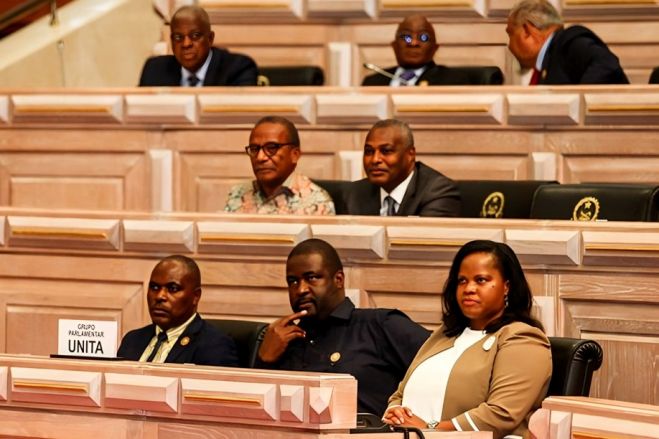 UNITA insatisfeita com Pacote Eleitoral apesar de não ter votado contra: MPLA minimiza críticas