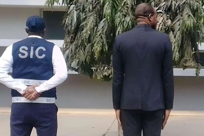 Gerente do Banco Económico detido por subtrair mais de 30 milhões kwanzas da conta de uma empresa