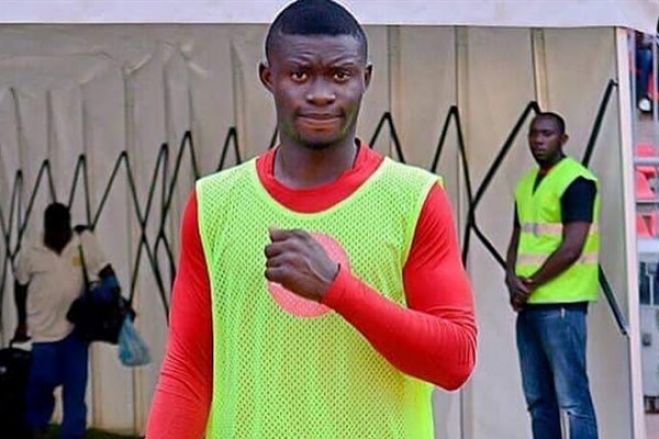 Jogador do Girabola morre em campo vítima de ataque cardíaco