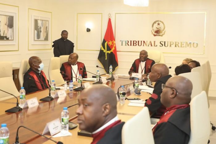 Presidente do Tribunal Supremo sofre derrota mas analistas políticos duvidam da sua demissão