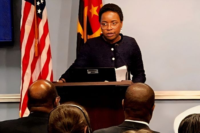 Angola deu "primeiro passo" para eventual novo programa FMI, sem decisão tomada - Finanças