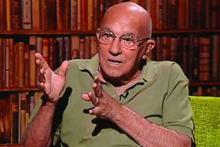 Adolfo Maria: " Herança recebida por João Lourenço é muito pesada"