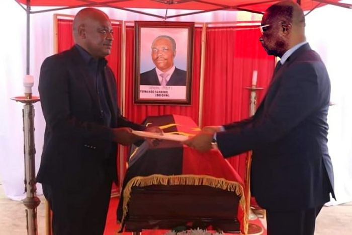 Ossadas do antigo general da UNITA, Fernando Sambimbi "Begin" entregues a familia