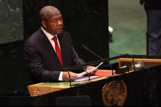 "Cada vez mais convencido" que existe uma mão invisível interessada na desestabilização de África - JLo