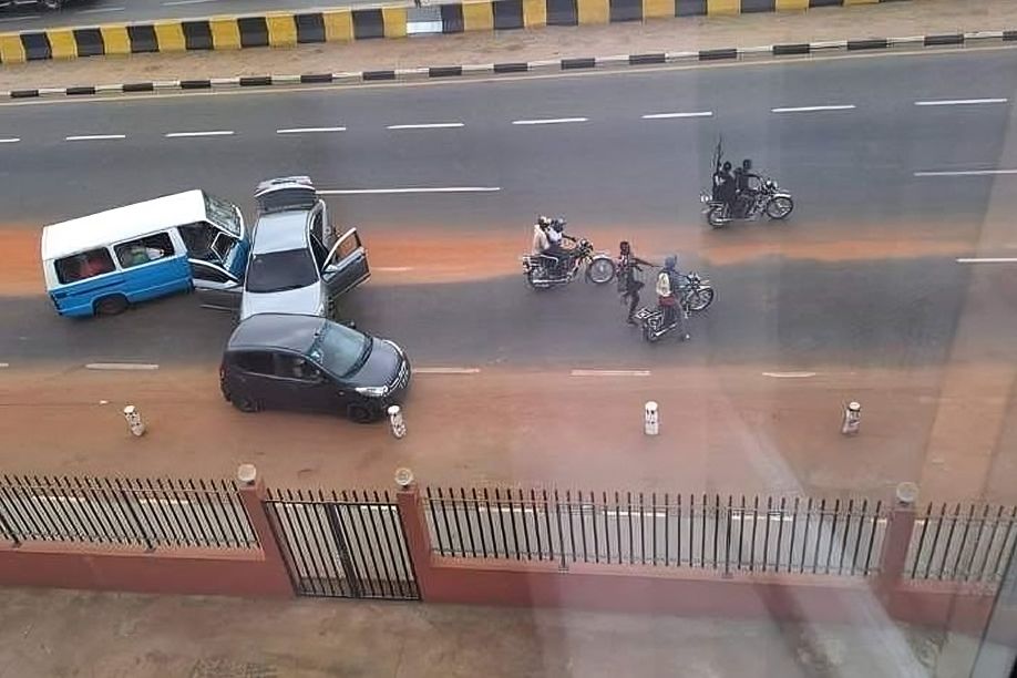 SIC detém dois homens suspeitos de envolvimento em assalto à mão armada em Viana