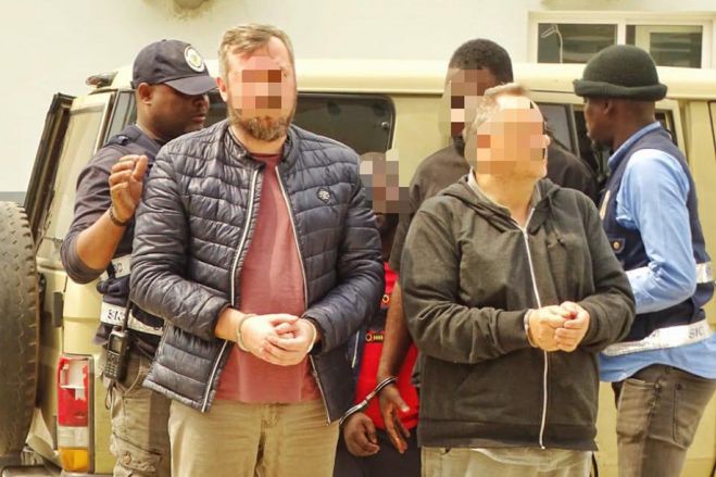 Juiz de garatias mantém em prisão preventiva cidadãos russos e dois angolanos
