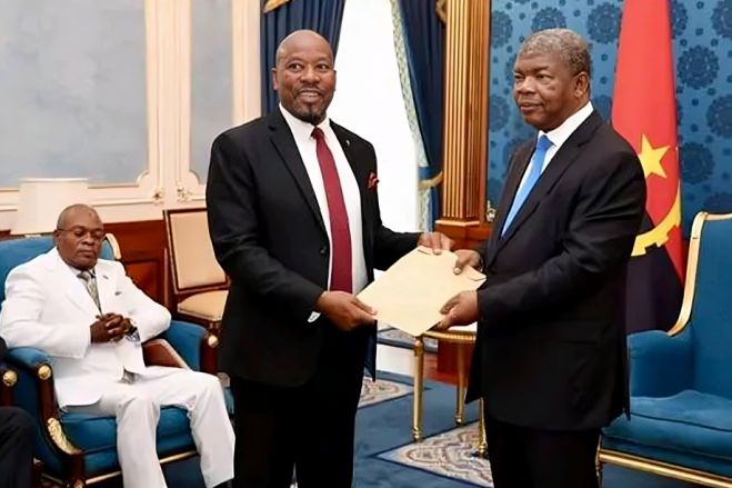 “MPLA está preparado para governar mais 50 anos”, diz bispo Antunes Huambo