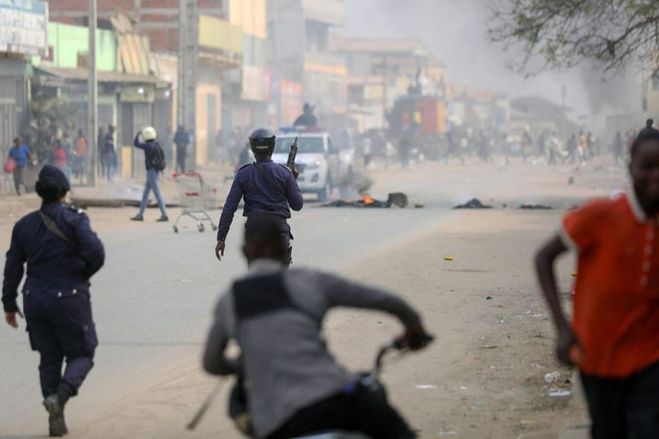 Os “terroristas” e a “ligação aos russos” na versão do Governo