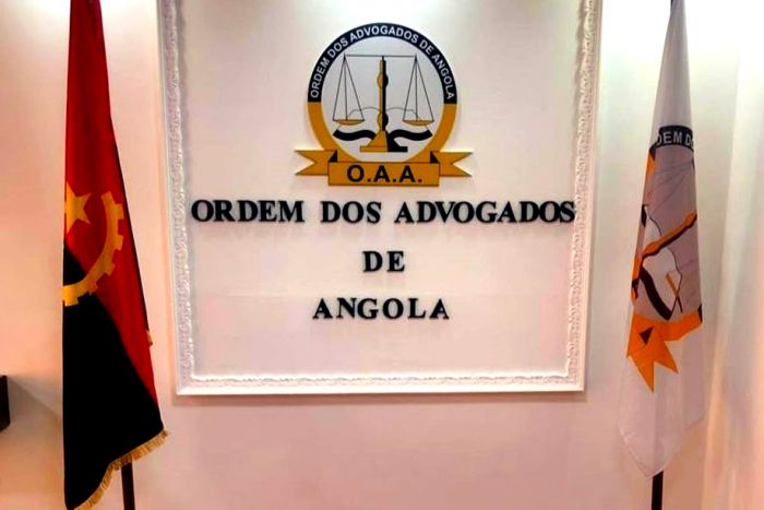 Ex-líderes da Ordem dos Advogados de Angola consideram ilegal atos que travem diálogo nacional