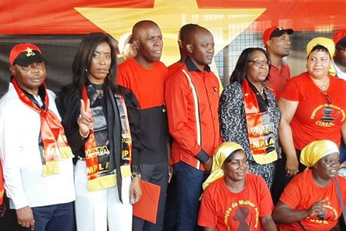 Está difícil melhorar o que está e corrigir o que está mal no seio do MPLA