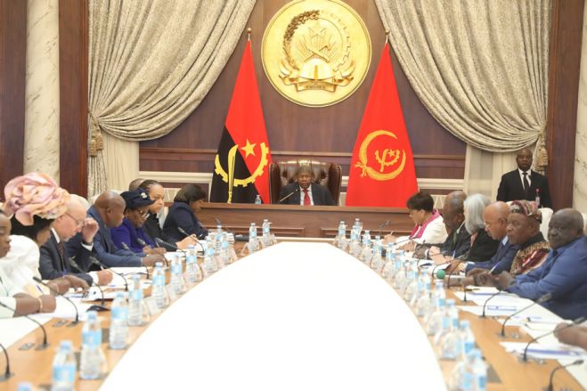 Conselho da República de Angola pede à população para manter postura cívica e ordeira