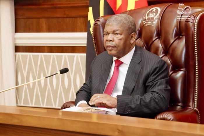 Angola condena golpe de Estado na Guiné-Bissau e pede respeito pelos direitos humanos