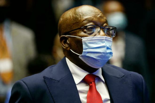 Ex-presidente Zuma é internado na África do Sul antes da retomada do julgamento