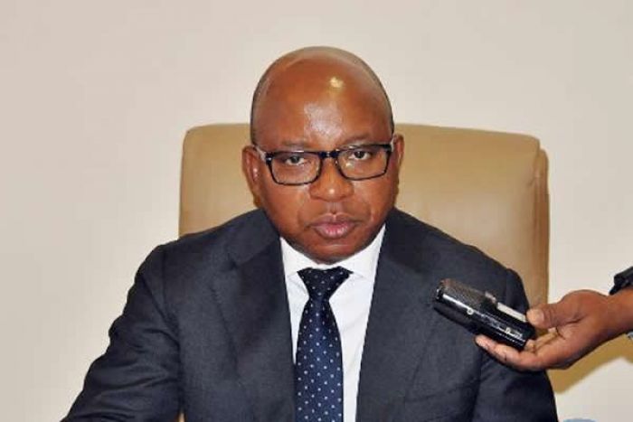 A "gangue" do procurador em Angola