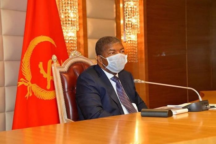 A inesperada pressão alta sobre João Lourenço