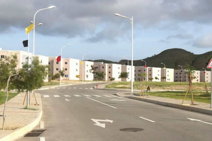 SIC detém padre por suposta comercialização ilegal de residências