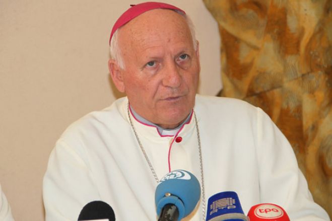 Angola está a "melhorar" mas país ainda tem "muita pobreza"