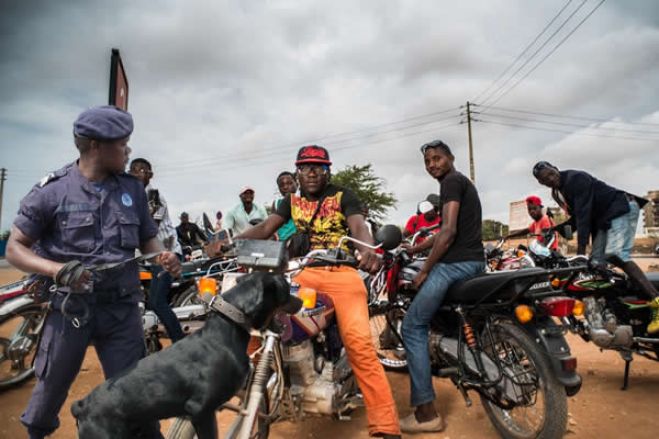 Confrontos no Namibe entre moto-taxistas e polícia depois de acidente que matou duas pessoas