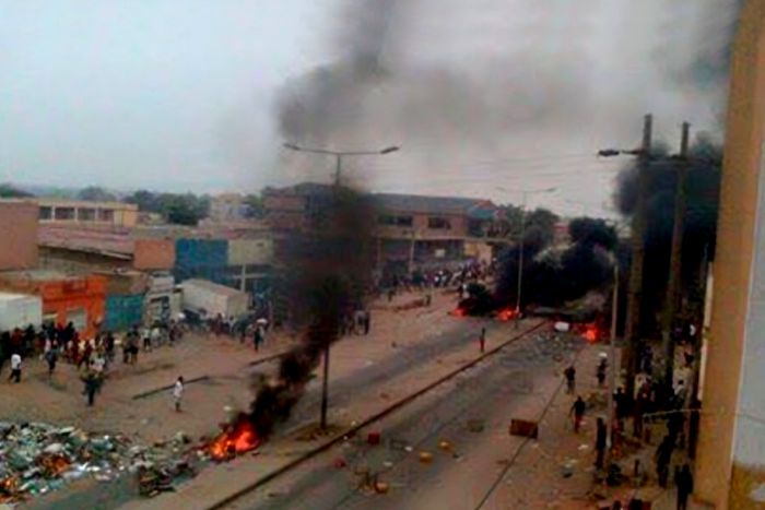 Angola: nova fase da luta política - Lukamba Gato