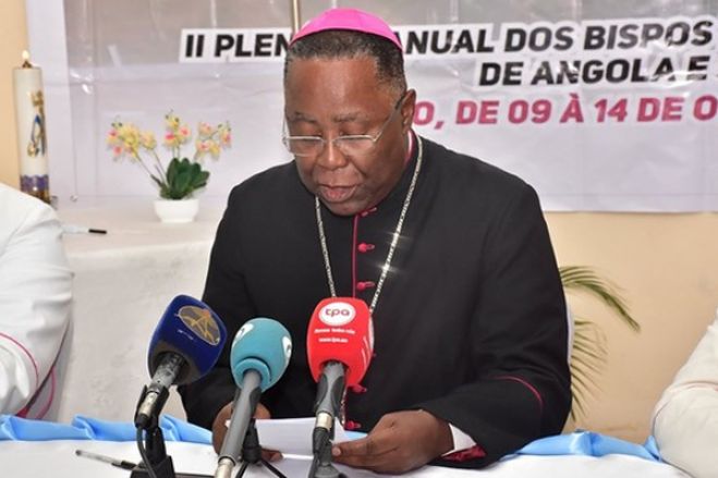 "Corrupção foi o vírus altamente contagioso" que infetou Angola - Arcebispo de Luanda