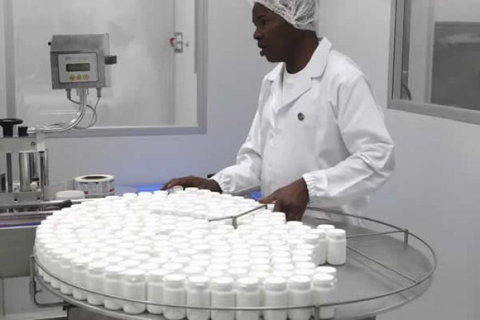 Escassez de água e eletricidade em Angola travam investimentos em indústrias farmacêuticas – Governo