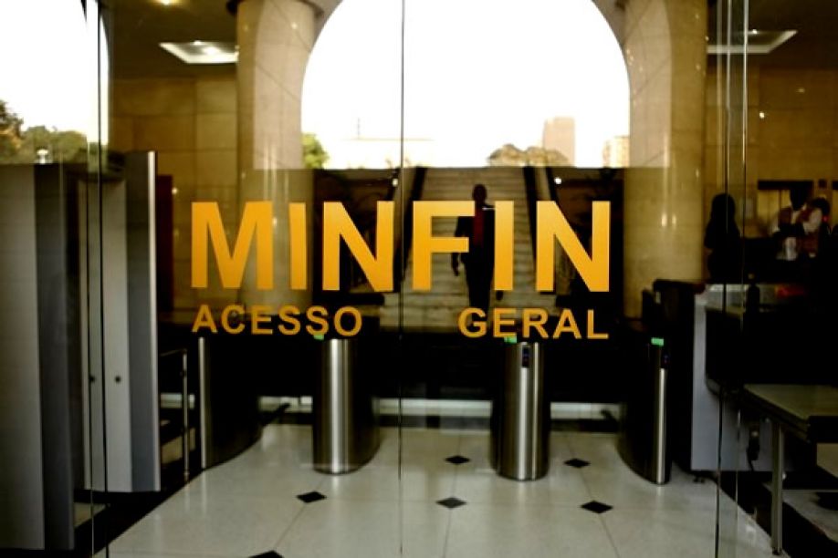 Governo autoriza acertos de contas com Sonangol, TAAG e PRODEL