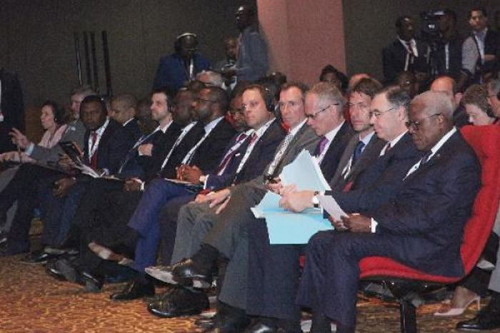 Petrolíferas dizem-se prontas para concorrer aos novos blocos de petróleo em Angola