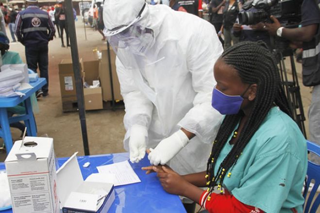 Nova onda da Covid-19 em Angola