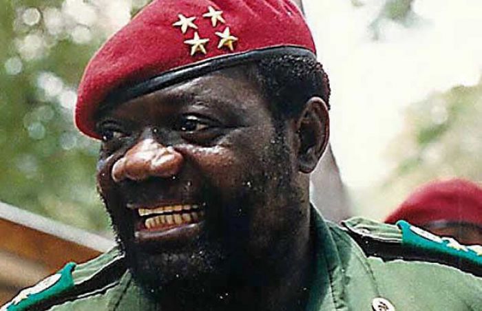 Sem resultado dos testes de ADN, UNITA prepara funeral de Savimbi