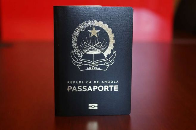 Ministro do Interior garante para este ano passaporte electrónico
