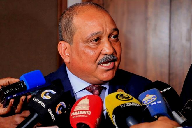 Administração da CNE obrigada a adequacção às novas exigências