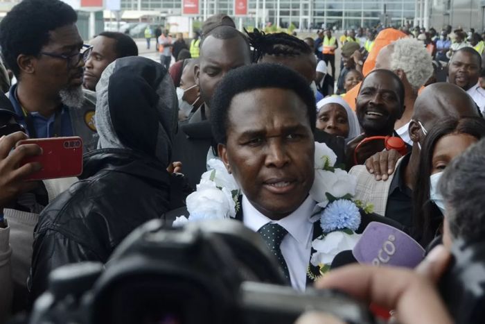 Venâncio Mondlane notificado pela PGR após regresso da Europa