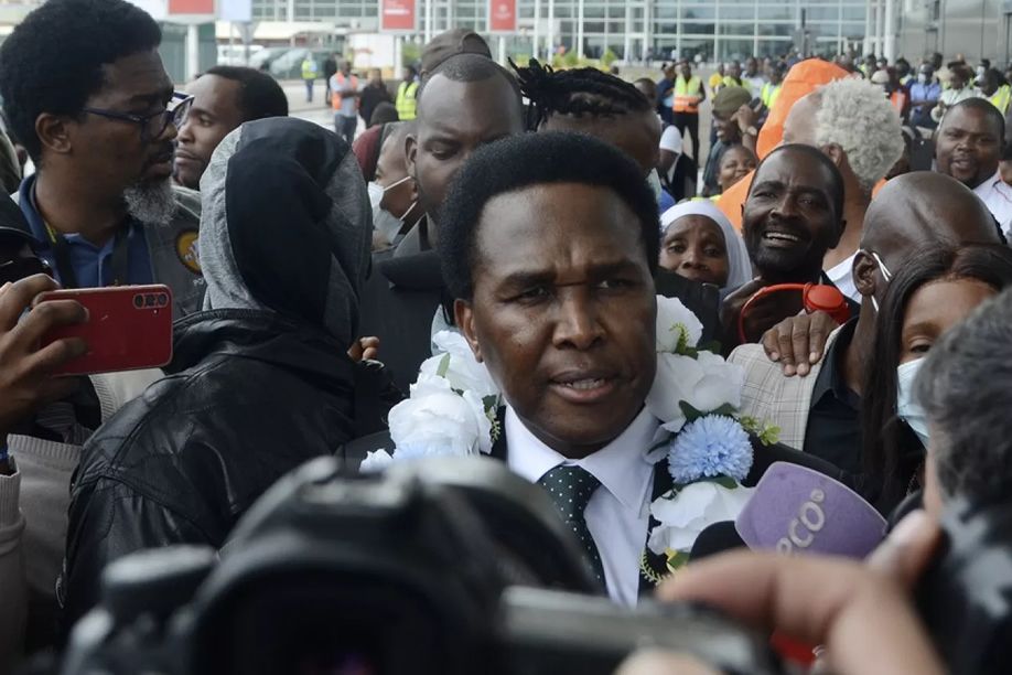 Venâncio Mondlane notificado pela PGR após regresso da Europa