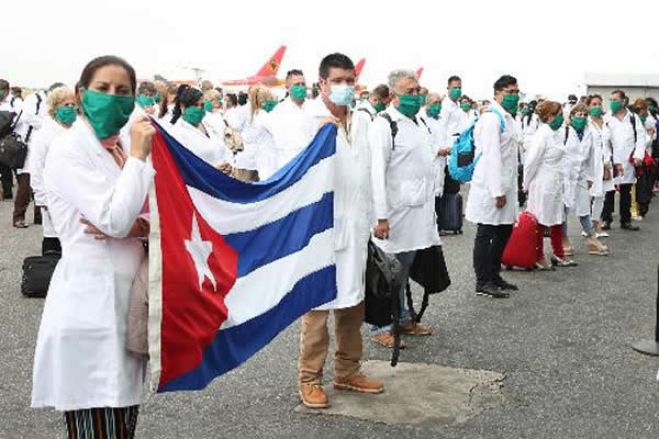 Técnica de estatística proveniente de Cuba acusa positivo para Covid-19 em Angola