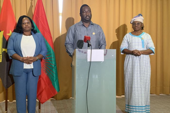 Despedimentos e falência programada da TAAG entre questões que a UNITA exige esclarecimentos