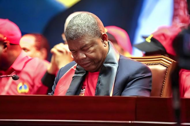 Uma soma de tragédias, uma governação indefensável