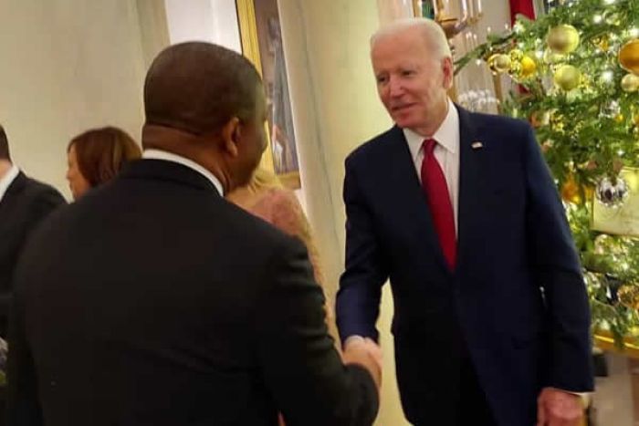 Analistas políticos apontam "forte sinal de ruptura" na política externa angolana